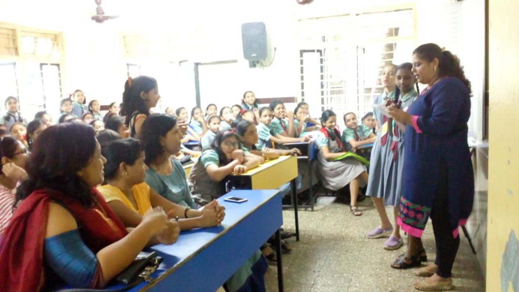 Ms. Priya at Sharon School Mulund